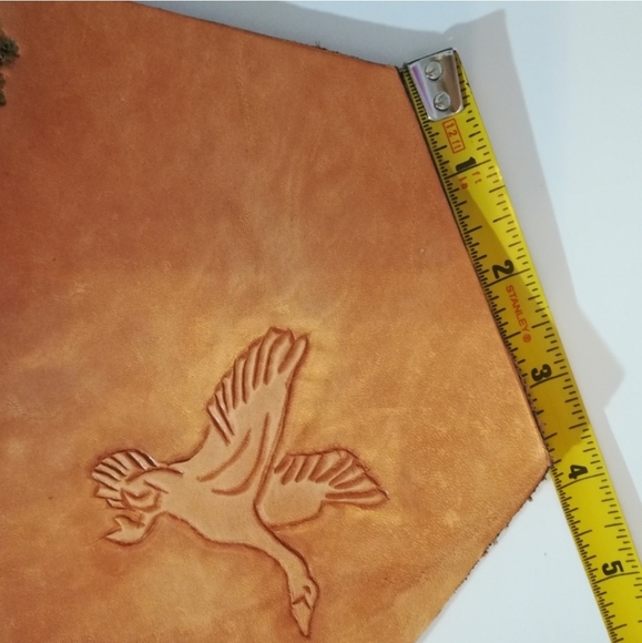 Tooled Leather Bird Hunting Wilderness Wall Art Decor - Picture 10 of 12